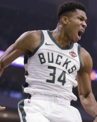  字母哥28+14+7横扫活塞  