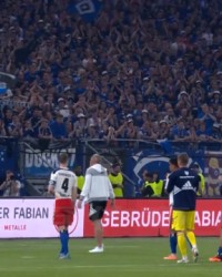  汉堡降级后重整旗鼓剑指德甲回归  