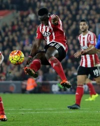  圣徒绝地反击！南安普顿补时绝杀水晶宫逃离降级区  