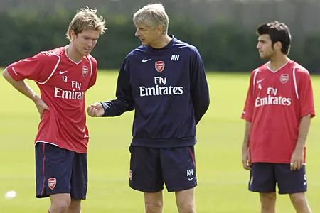  斯特拉斯堡边路传中制胜战术收获三分