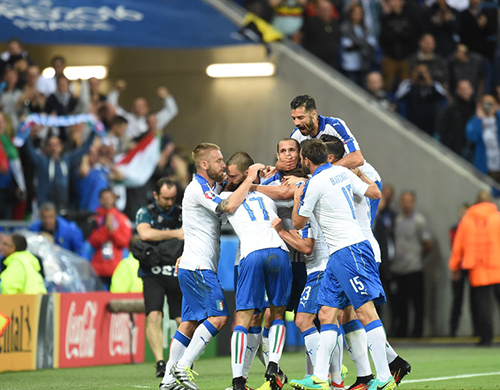  里昂主场控球碾压，尼斯密集防守化解危机